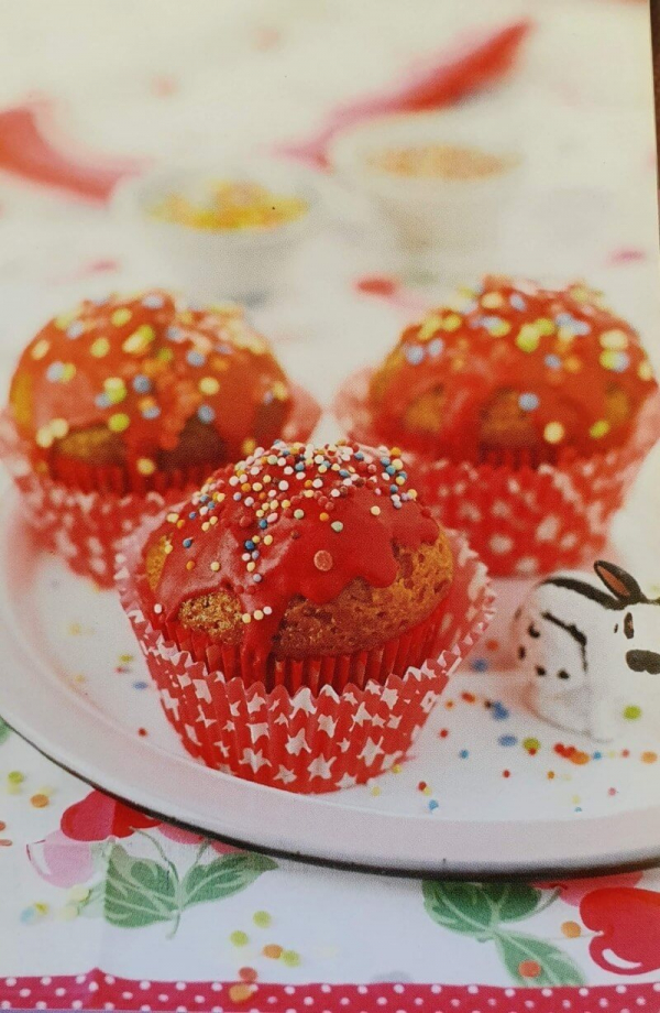 Red Iced Mini Cupcakes